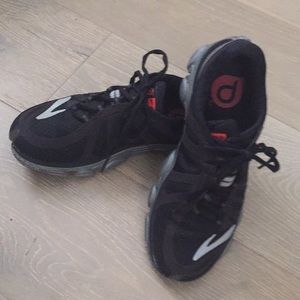 Brooks PureFlow cross training shoes Size 8